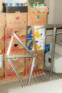 I A W – steel sculpture by Marcel Hiller, photograph by Neven Allgeier Marcel Hiller