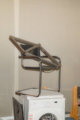 I A W – steel sculpture by Marcel Hiller, photograph by Neven Allgeier Marcel Hiller